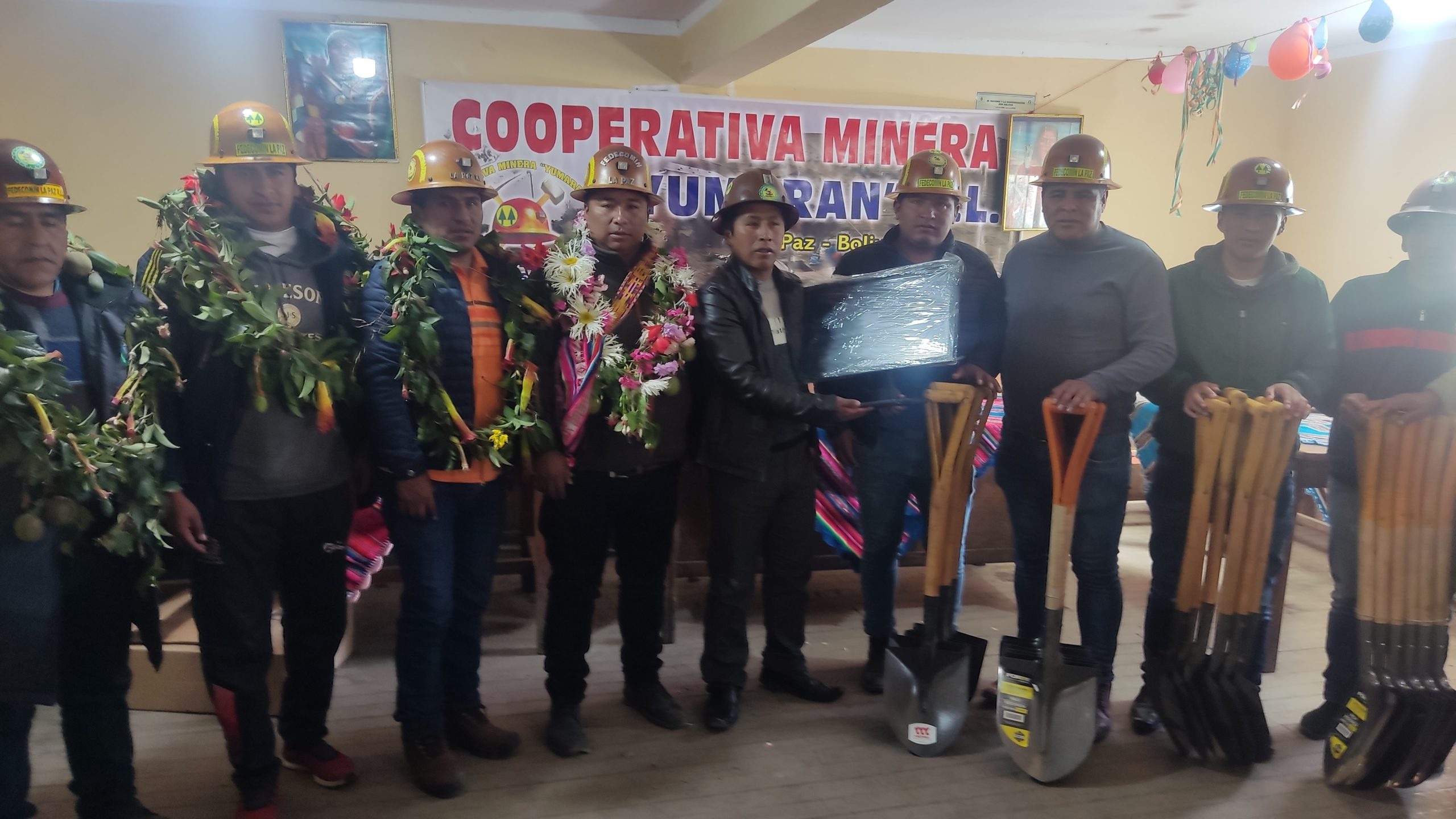 XIII aniversario de la Cooperativa Minera «Yumaran» R.L.